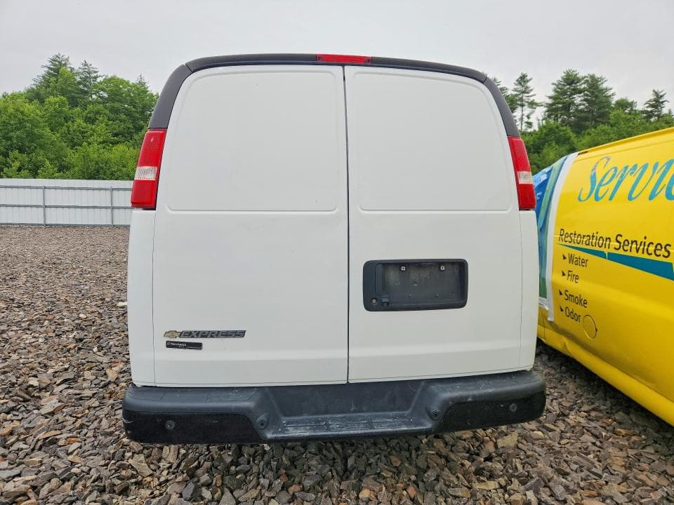 2022 CHEVROLET EXPRESS G2500 4LT 4LT 7