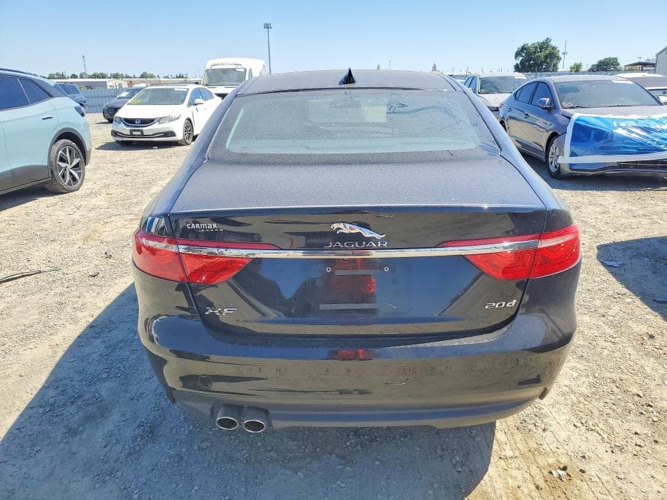 2017 JAGUAR XF PREMIUM 6