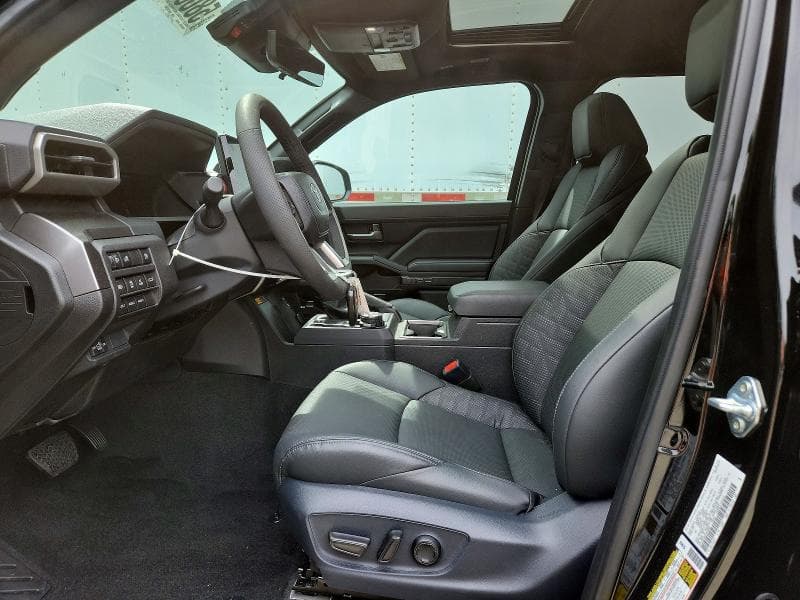 2025 TOYOTA TACOMA TRD OFF-ROAD HV 7