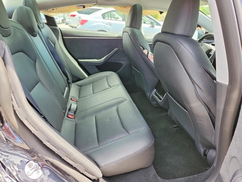 2025 TESLA MODEL 3 10