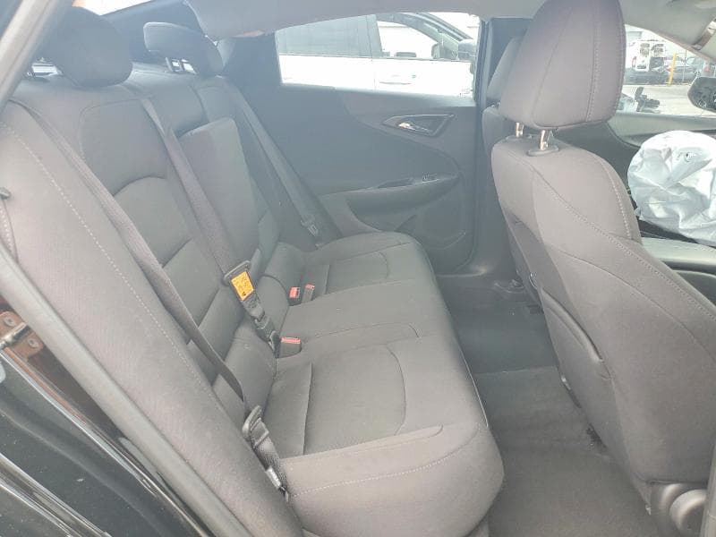 2017 CHEVROLET MALIBU LT 10