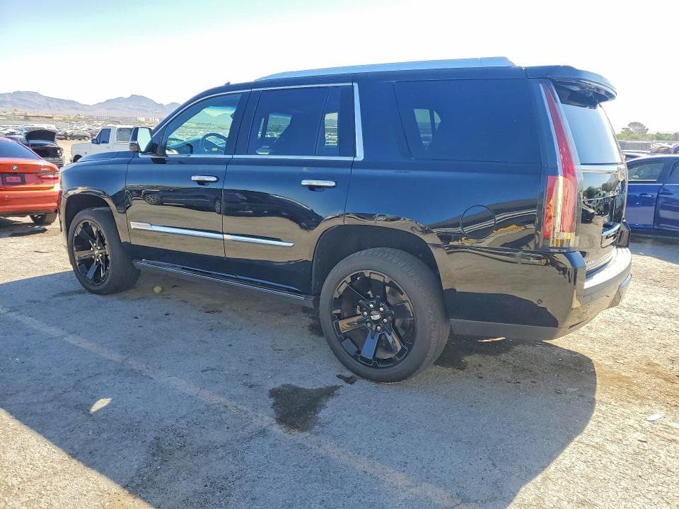 2017 CADILLAC ESCALADE PLATINUM 2