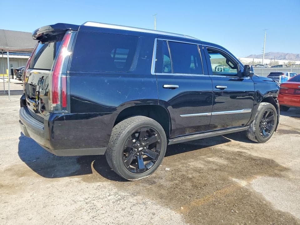 2017 CADILLAC ESCALADE PLATINUM 3
