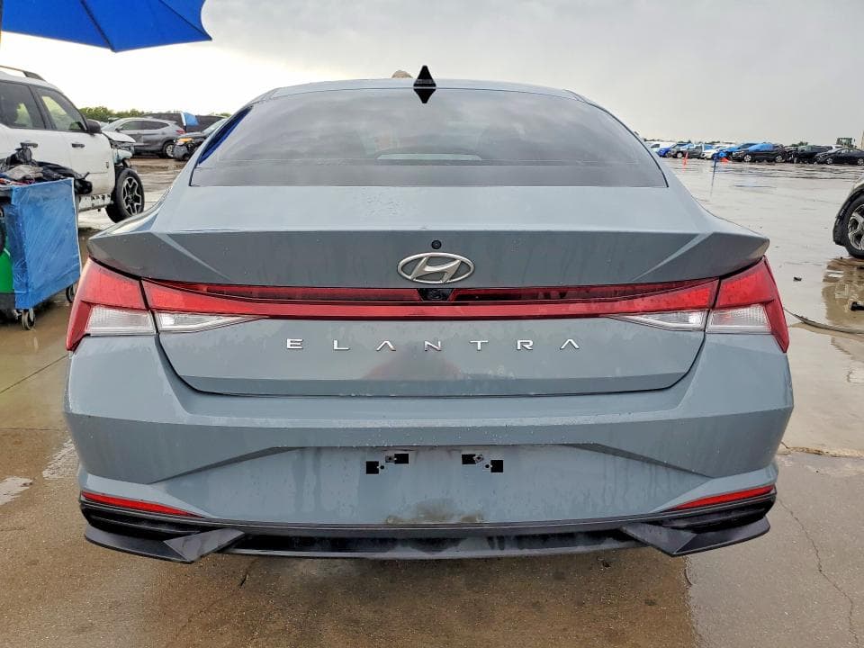 2022 HYUNDAI ELANTRA SEL 6