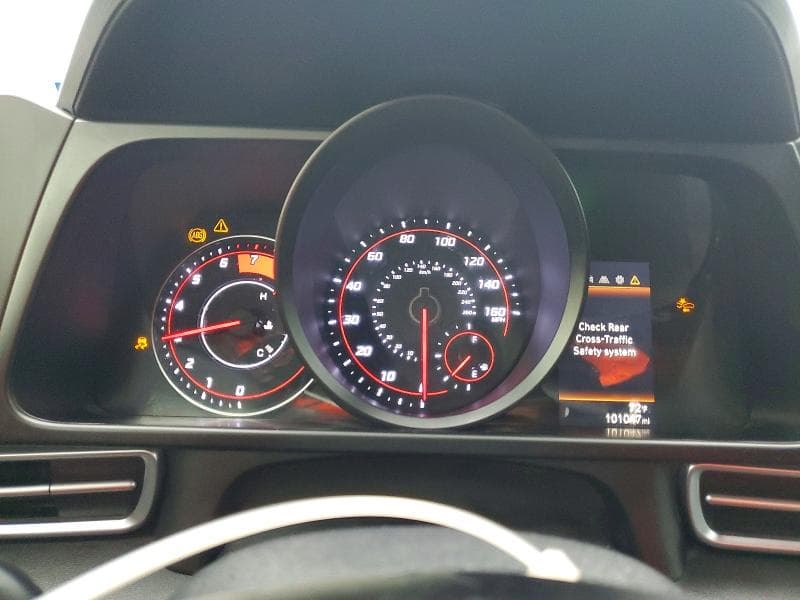 2022 HYUNDAI ELANTRA SEL 9