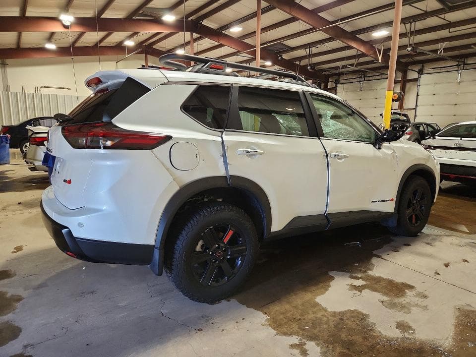 2026 NISSAN ROGUE ROCK CREEK 3