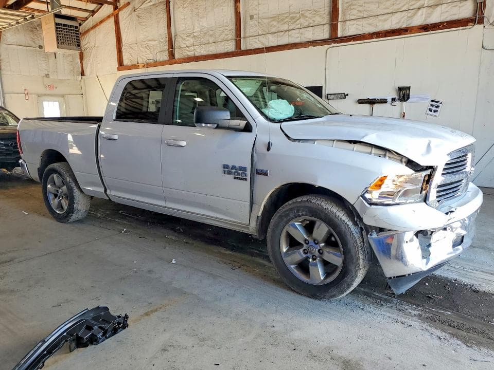 2019 RAM 1500 CLASSIC SLT SLT 4
