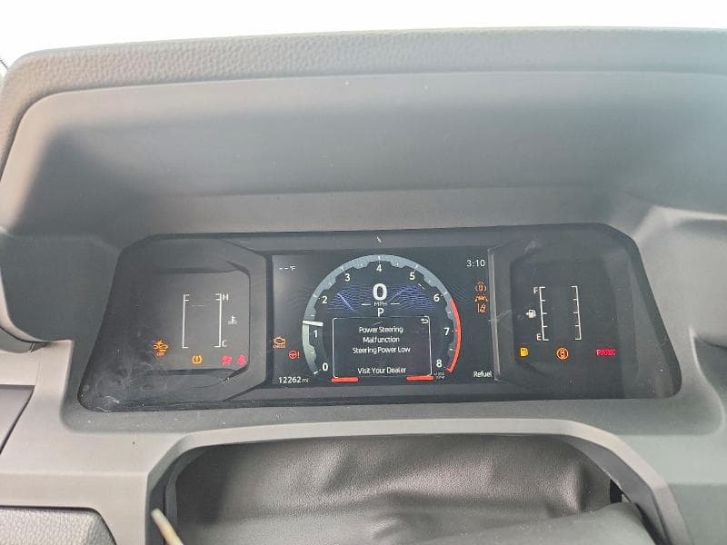 2025 TOYOTA TACOMA SR SR 9