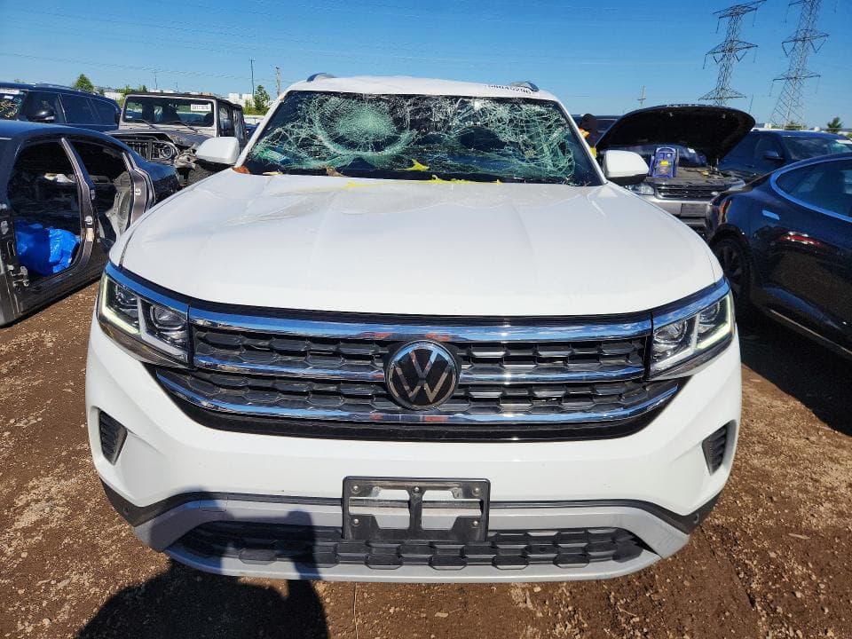 2023 VOLKSWAGEN ATLAS CROSS SPORT SE 5