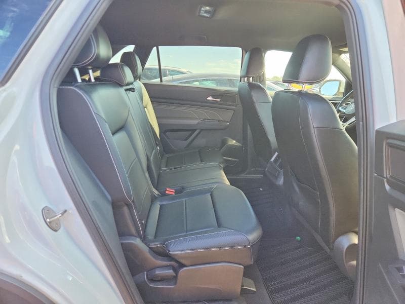 2023 VOLKSWAGEN ATLAS CROSS SPORT SE 10