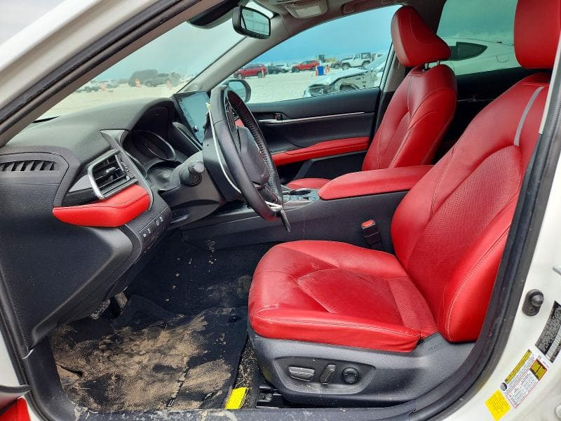 2021 TOYOTA CAMRY XSE V6 7