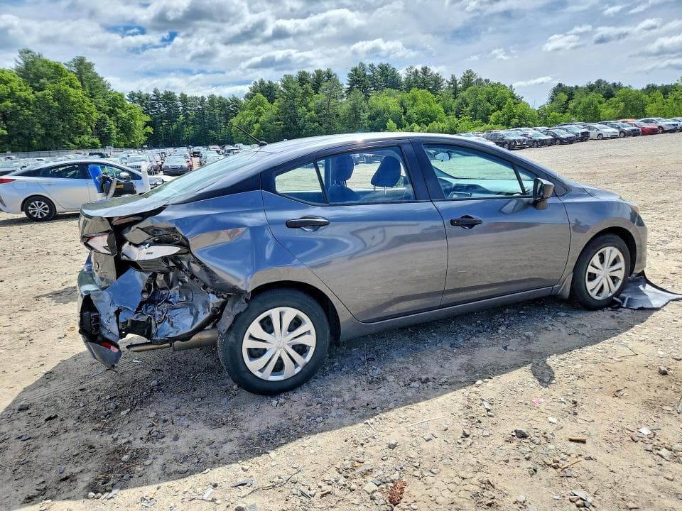 2024 NISSAN VERSA S 3