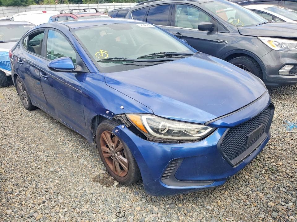 2017 HYUNDAI ELANTRA SE SE 4