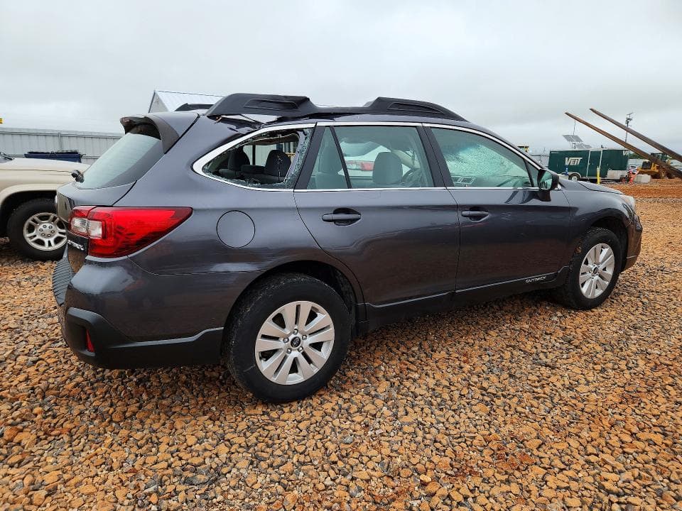 2018 SUBARU OUTBACK 2.5I 3