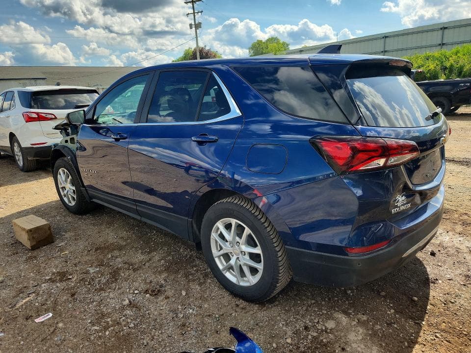 2023 CHEVROLET EQUINOX LT 2