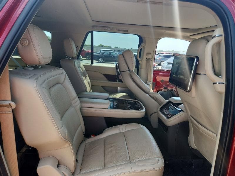 2018 LINCOLN NAVIGATOR L RESERVE 11