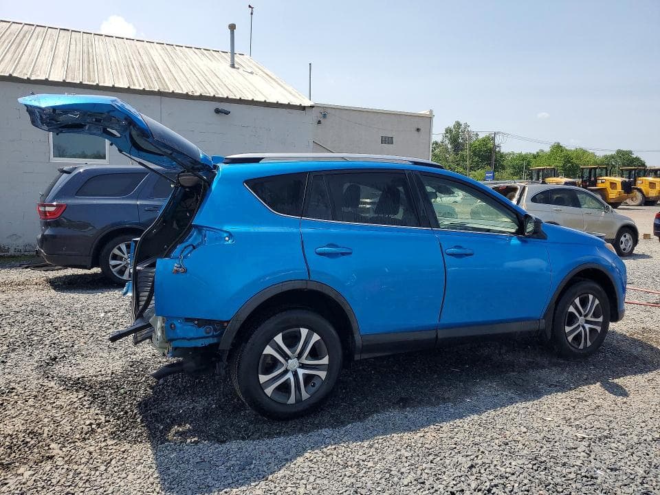 2017 TOYOTA RAV4 LE 4