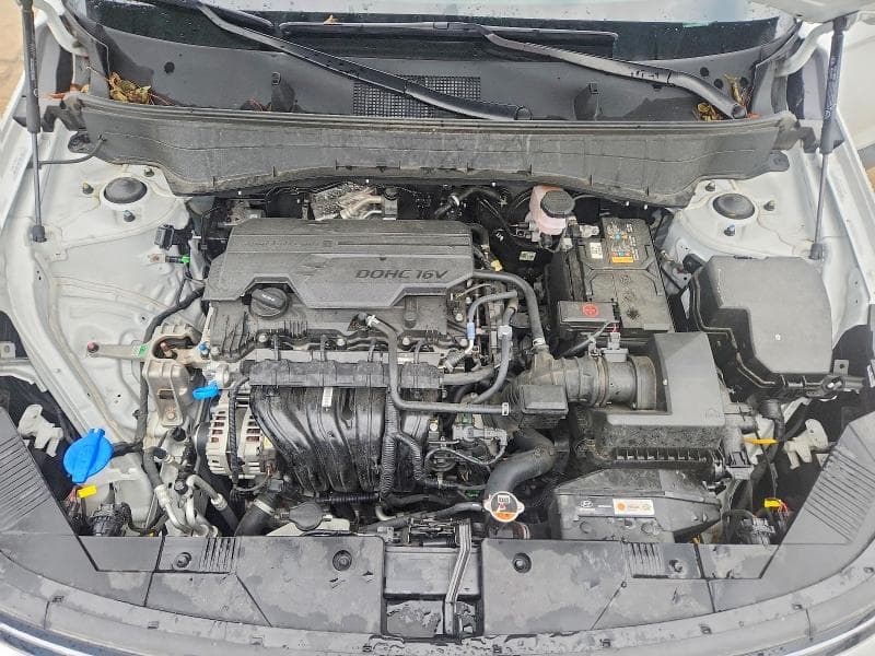 2025 HYUNDAI KONA SEL 11