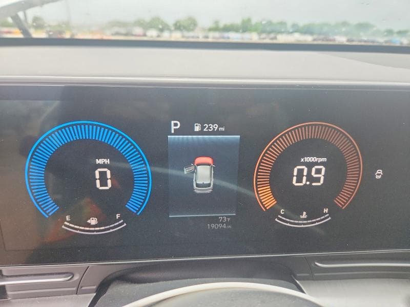 2025 HYUNDAI KONA SEL 9