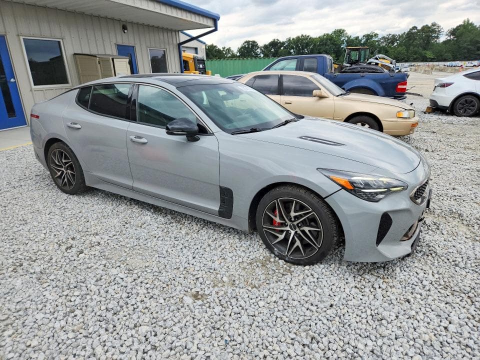 2023 KIA STINGER GT LINE 4