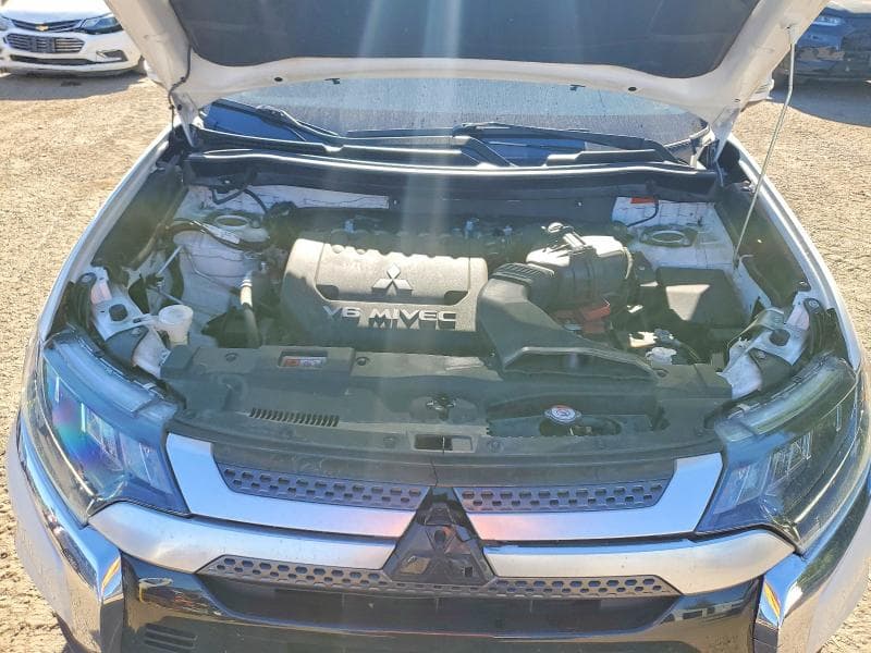 2020 MITSUBISHI OUTLANDER GT 12