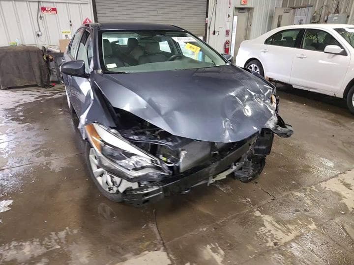 2016 TOYOTA COROLLA LE 13