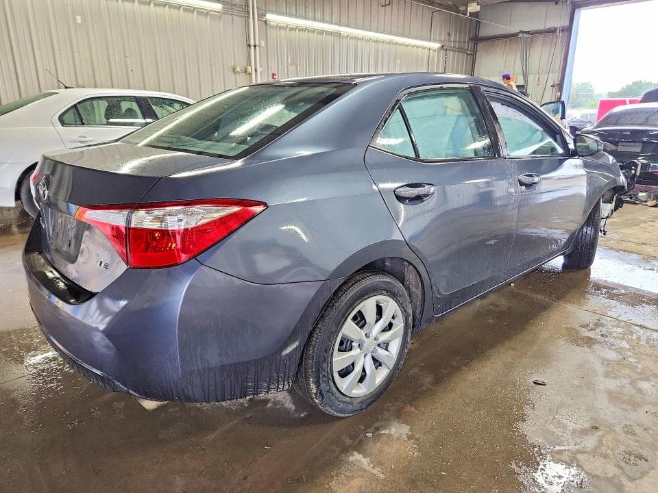 2016 TOYOTA COROLLA LE 3