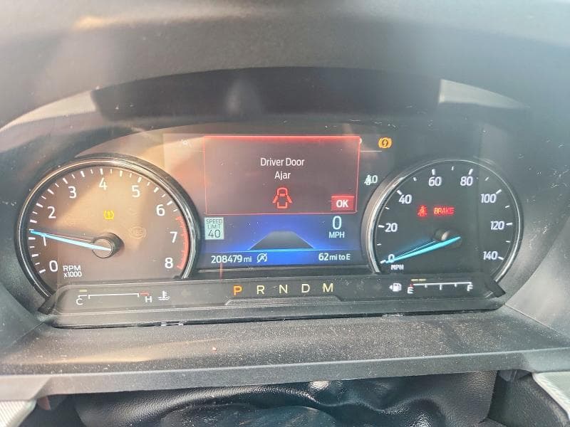 2020 FORD EXPLORER XLT 9