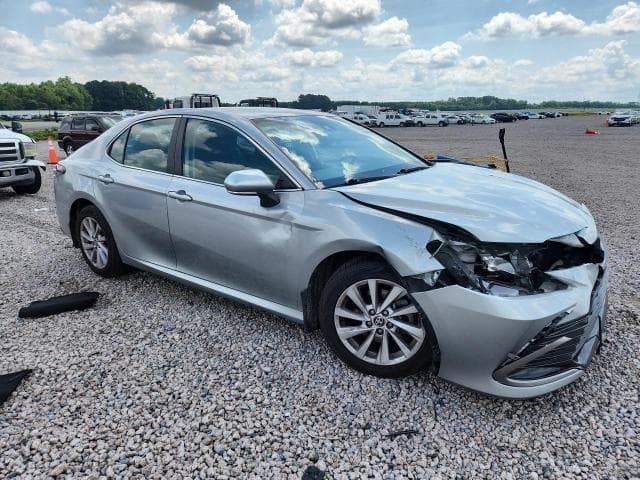 2021 TOYOTA CAMRY LE LE 4