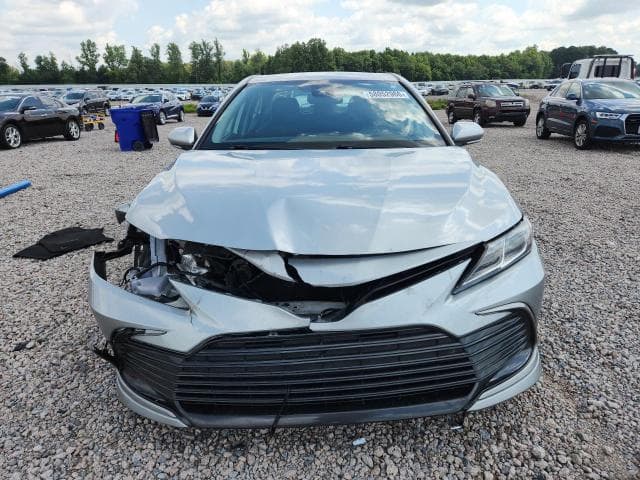 2021 TOYOTA CAMRY LE LE 5