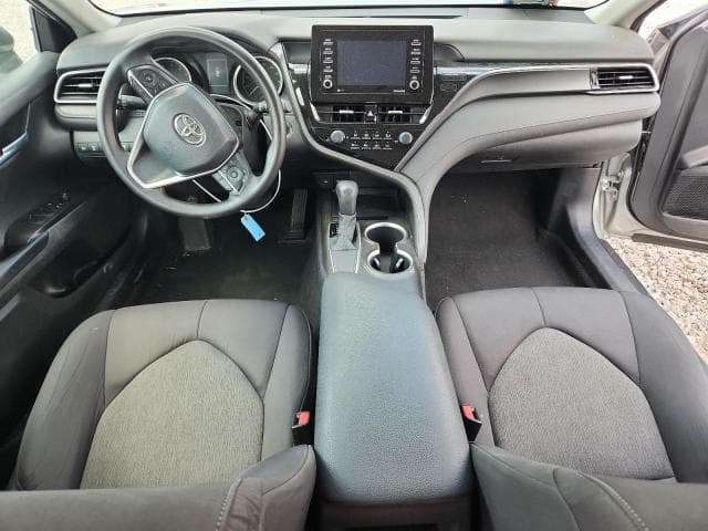 2021 TOYOTA CAMRY LE LE 8
