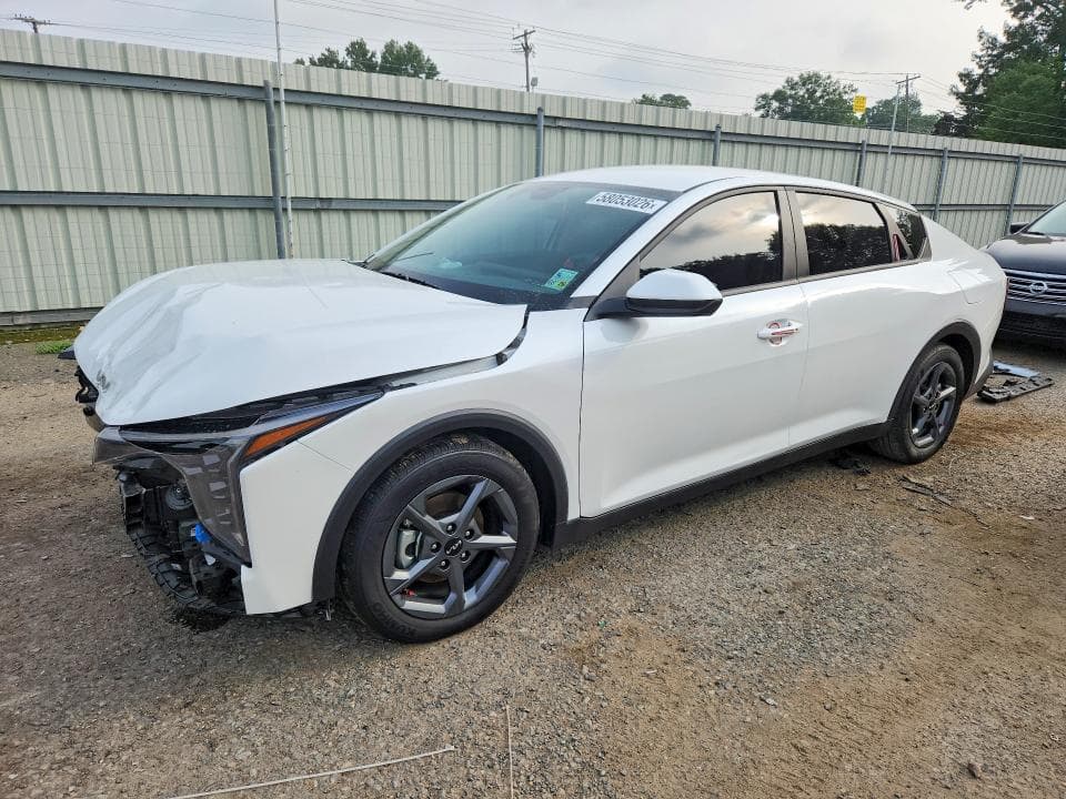 2025 KIA K4 LXS - 1