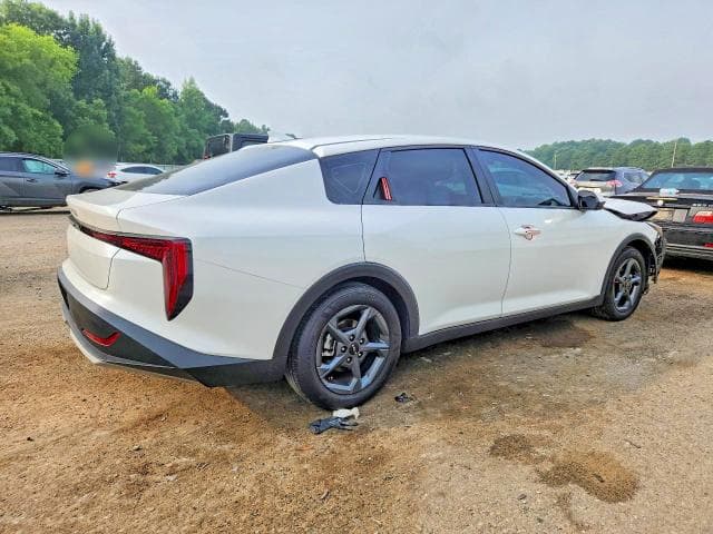 2025 KIA K4 LXS 3