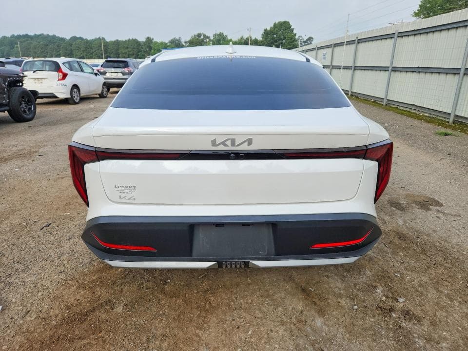 2025 KIA K4 LXS 6