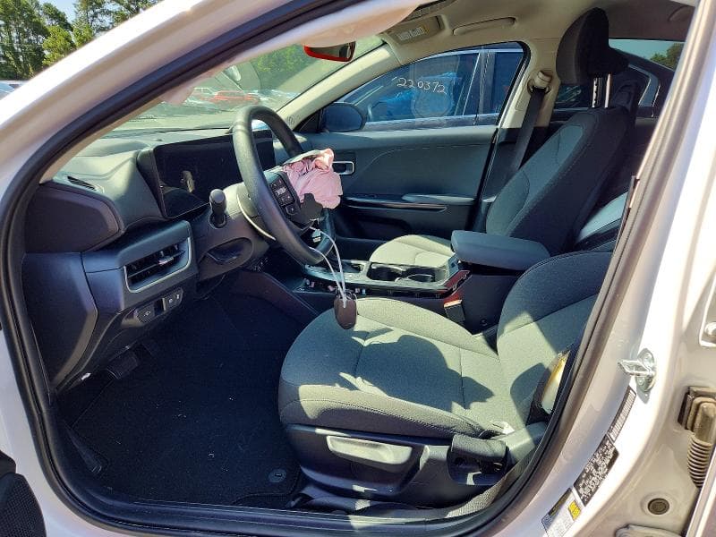 2025 KIA K4 LXS 7