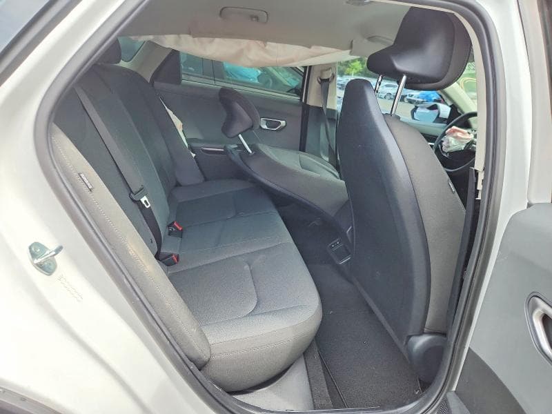 2025 KIA K4 LXS 10
