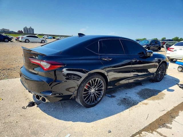 2022 ACURA TLX TYPE S 3