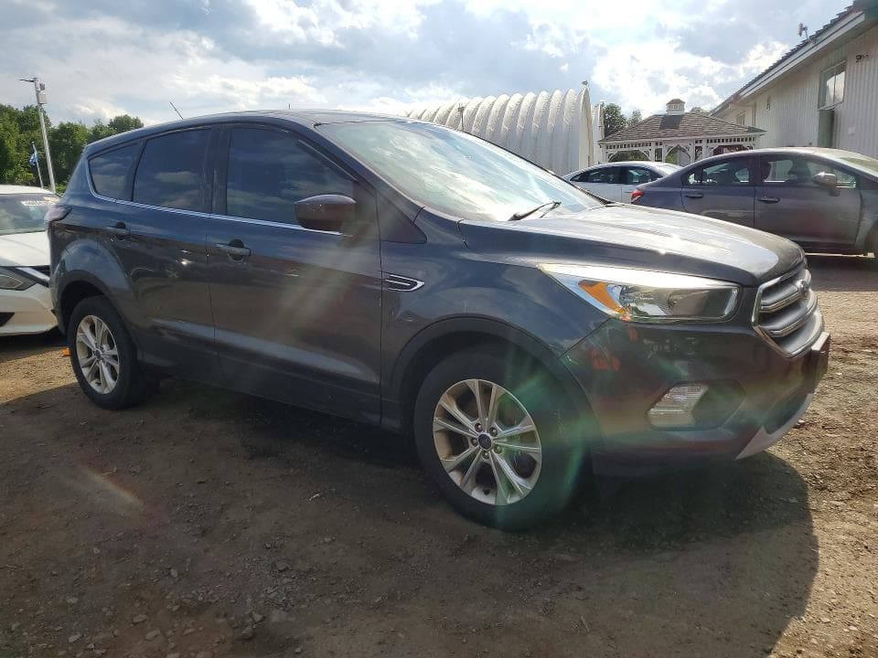 2017 FORD ESCAPE SE SE 5