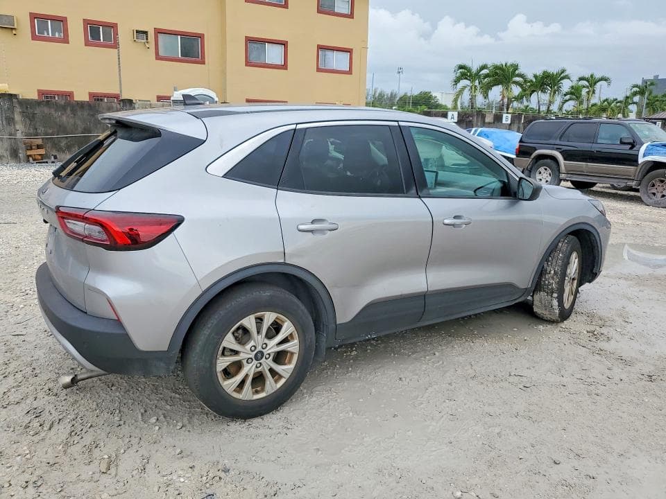 2024 FORD ESCAPE ACTIVE 3