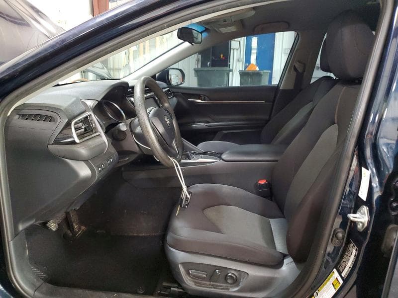 2018 TOYOTA CAMRY LE 7