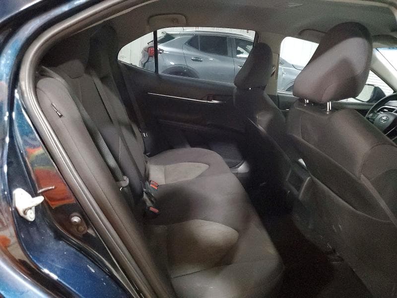 2018 TOYOTA CAMRY LE 10