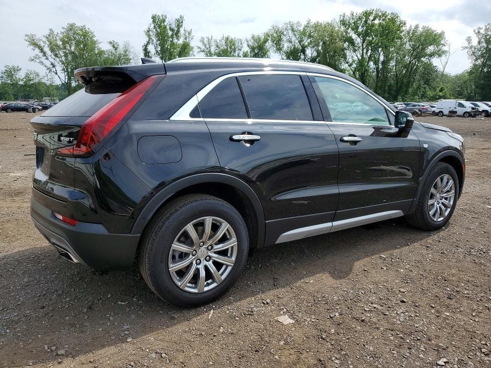 2021 CADILLAC XT4 PREMIUM LUXURY 3