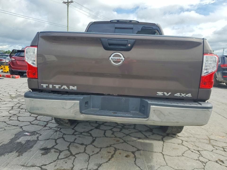 2017 NISSAN TITAN S S 7