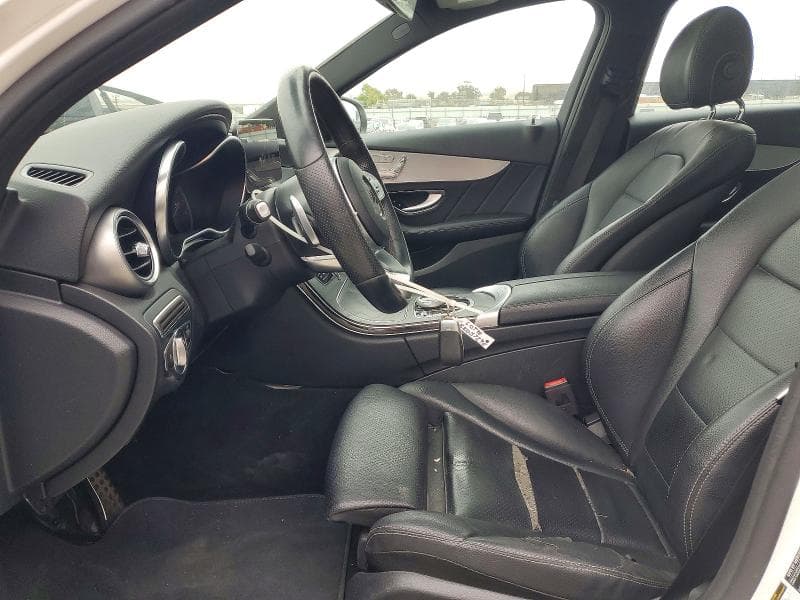 2019 MERCEDES-BENZ C 300 7