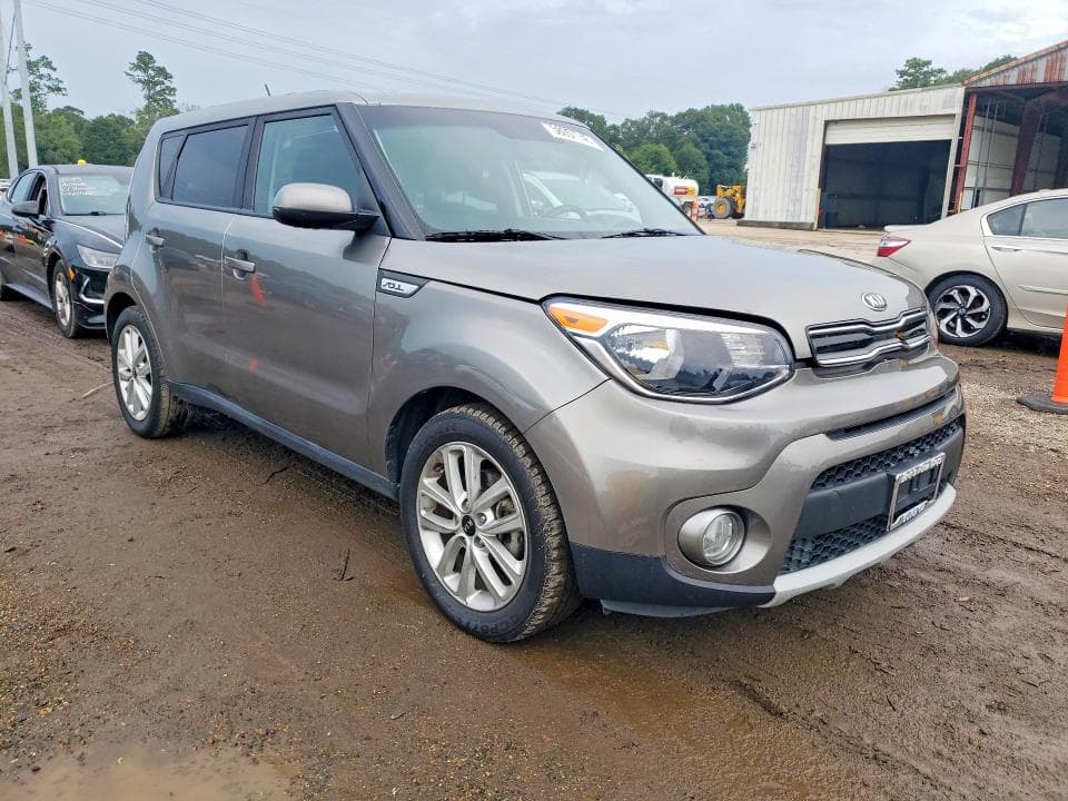 2019 KIA SOUL + 4