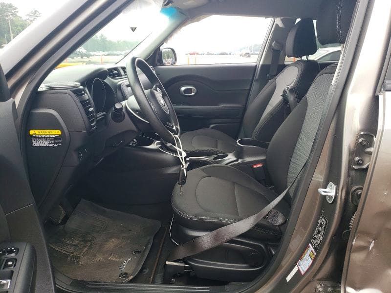 2019 KIA SOUL + 7