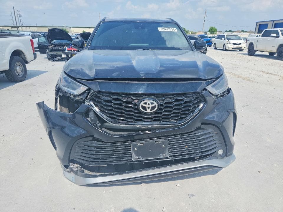 2021 TOYOTA HIGHLANDER XSE 5
