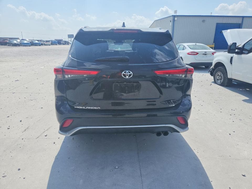 2021 TOYOTA HIGHLANDER XSE 6