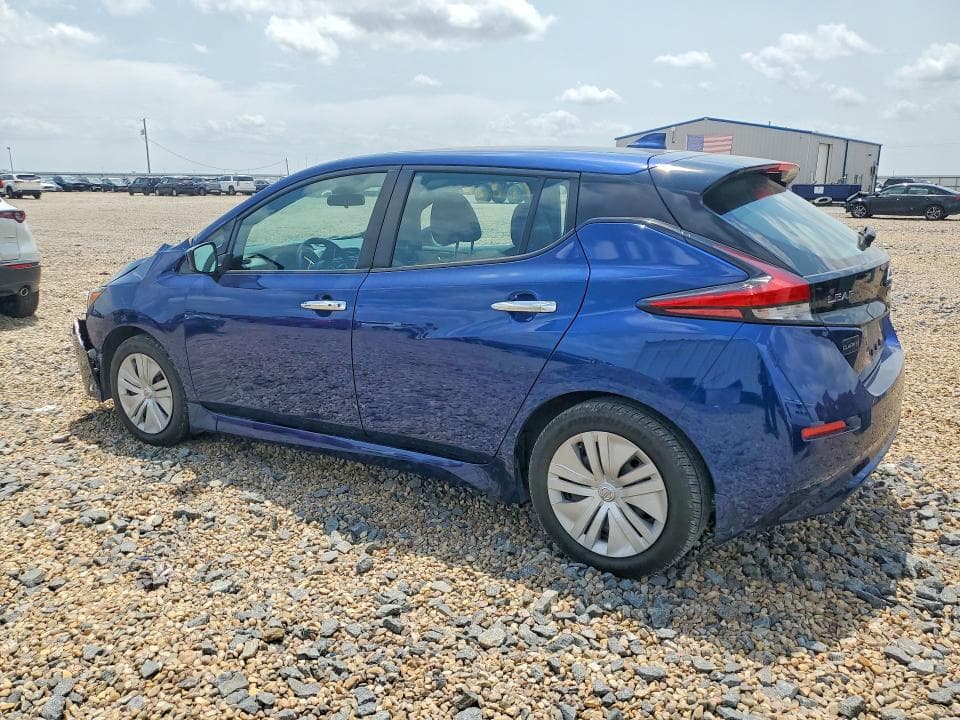 2021 NISSAN LEAF S 2