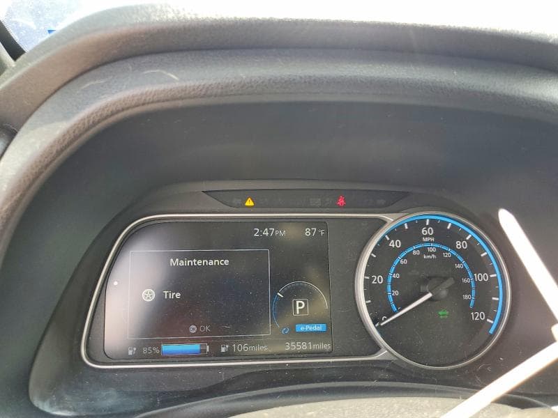 2021 NISSAN LEAF S 9